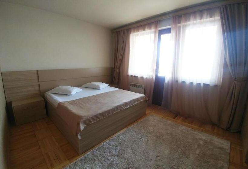 آپارتمان 1 خوابه با بالکن, Cross Resort