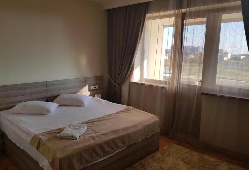 آپارتمان 1 خوابه با بالکن, Cross Resort