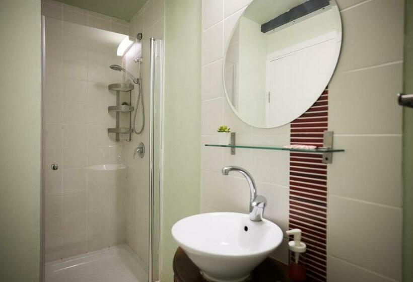 Quarto Familiar, Ibex Unique Desert Inn