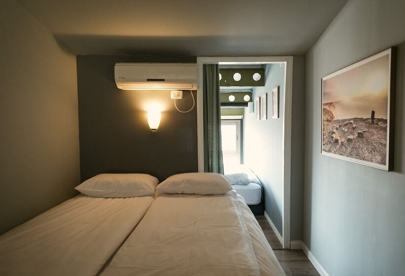 Quarto Familiar, Ibex Unique Desert Inn