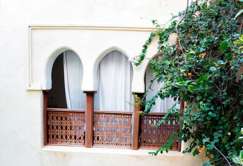 اتاق استاندارد, Jannat House