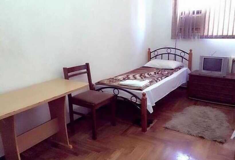 اتاق استاندارد سه نفره, Naftalan Guest House