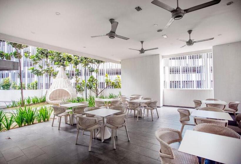 استودیو استاندارد با بالکن, 188 Suites Klcc
