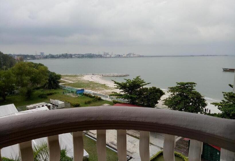 ２ベッドルームアパートメント, Ruiyas Sea View Condominium Portdickson