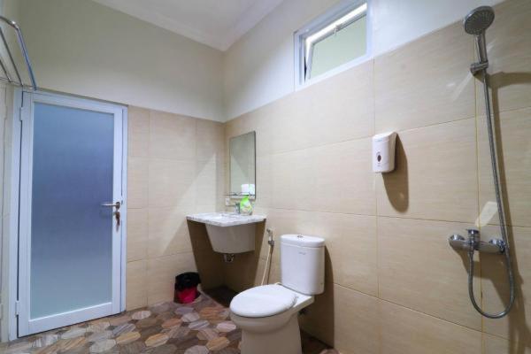 Полулюкс, Aries Biru Resort