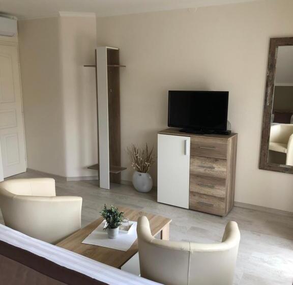 スタンダードルーム, Judit Vendégház