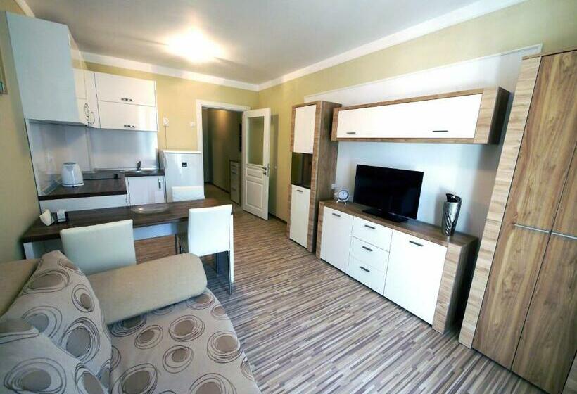 패밀리 룸 측면 바다 전망, Apart Hotel Stamopolu Lux с изглед към морето
