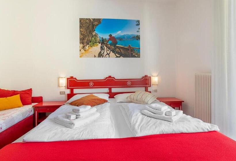 Quarto Triplo Estandar, Bike & Wind Hotel Villa Maria   Happy Rentals