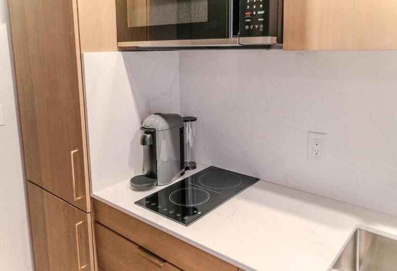 スイート（家族用）, Iris Hotel Boston