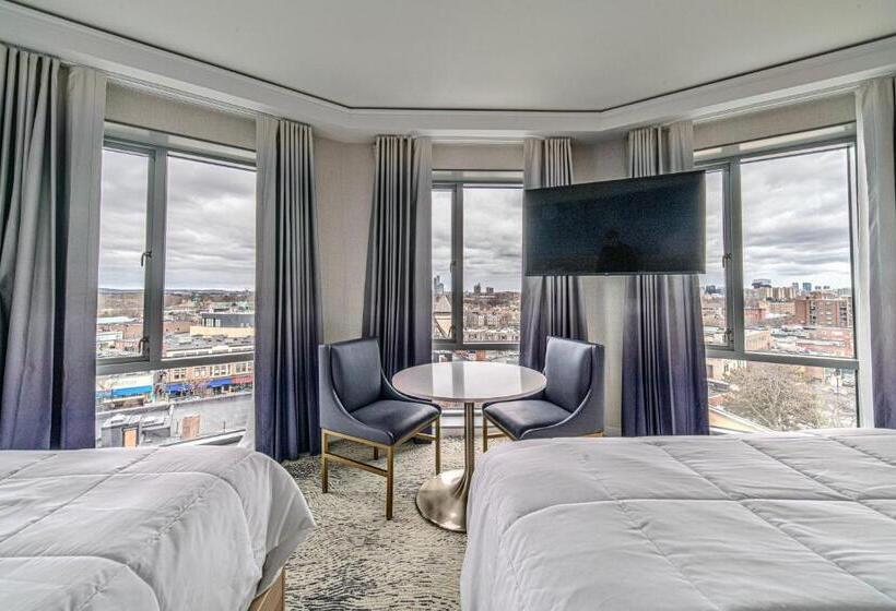 デラックススタジオ, Iris Hotel Boston