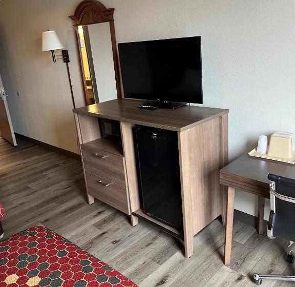 Quarto Estandar para Deficientes Físicos, Red Carpet Inn