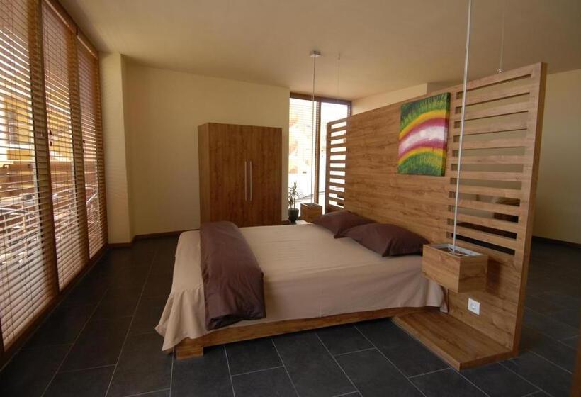 Standard Studio mit Balkon und Meerblick, Design Hotel Logatero