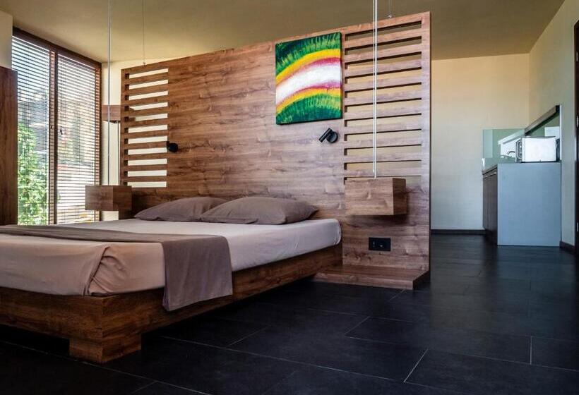 Standard Studio mit Balkon und Meerblick, Design Hotel Logatero