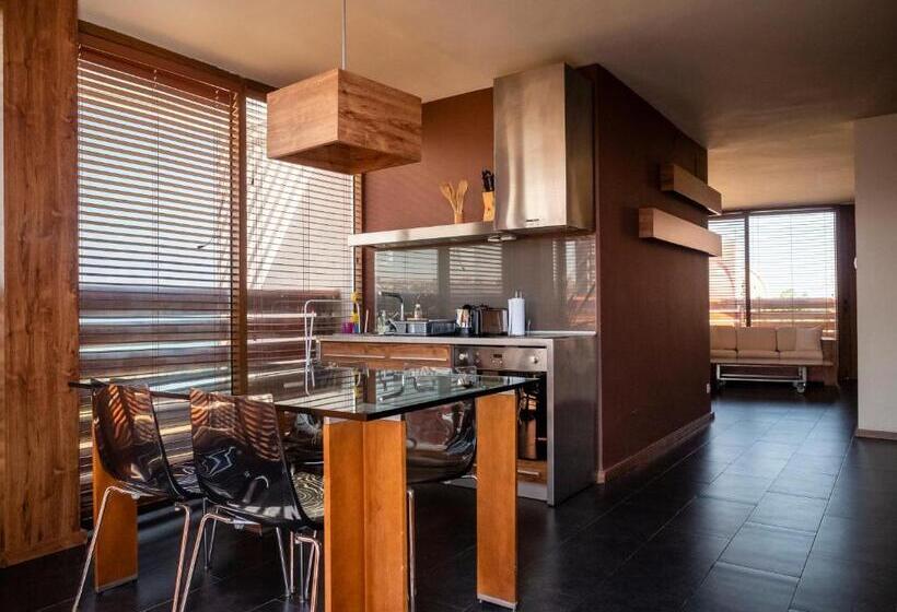 Apartamento Ático 1 Quarto, Design Hotel Logatero