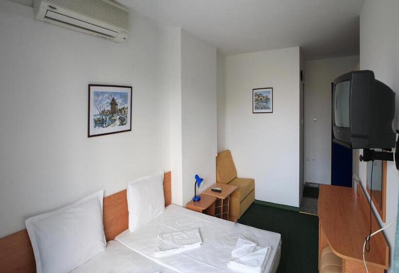 Quarto Estandar com Sacada, R&g