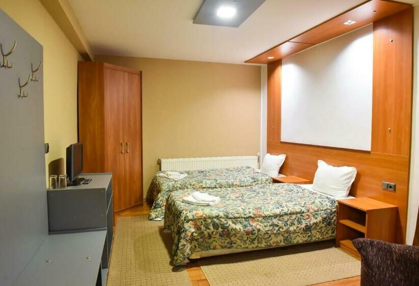 Quarto Estandar, Rothmans