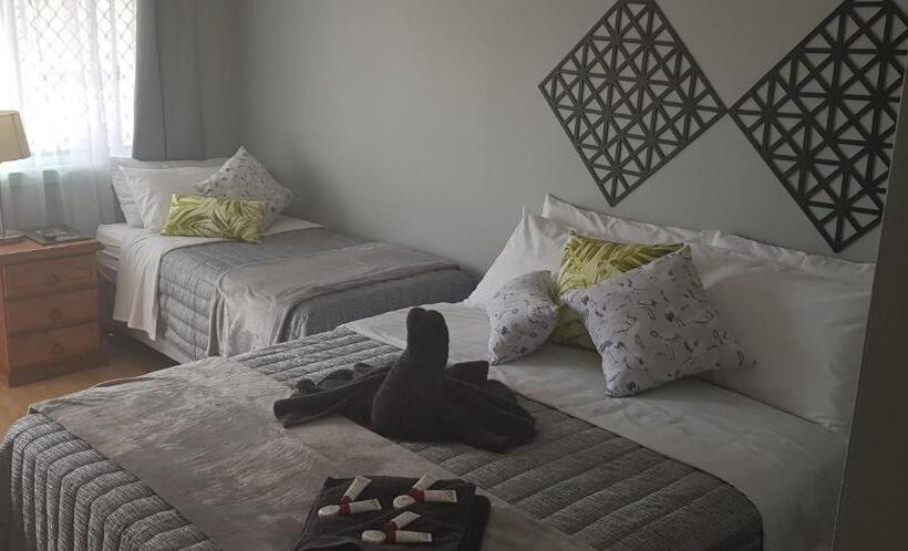 标准间带阳台, Limassol Motel