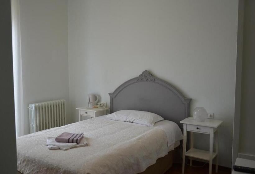 Номер Стандарт Индивидуальный, B&b Cherry En Rose