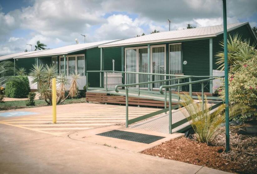 חדר סטנדרט מותאם לאדם עם מוגבלויות, Darwin Resort