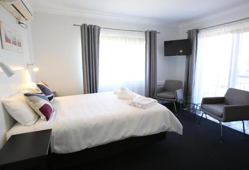 Quarto Estandar com Hidromassagem, Hawks Nest Motel