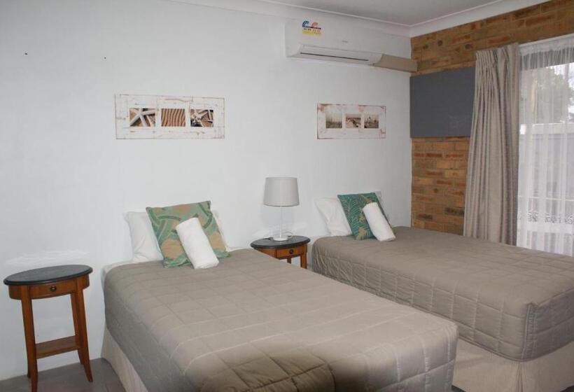 חדר סטנדרט, Hawks Nest Motel