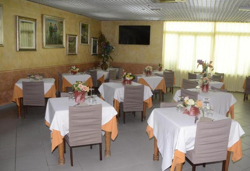 اتاق استاندارد, Il Parco   Parking Free & Restaurant