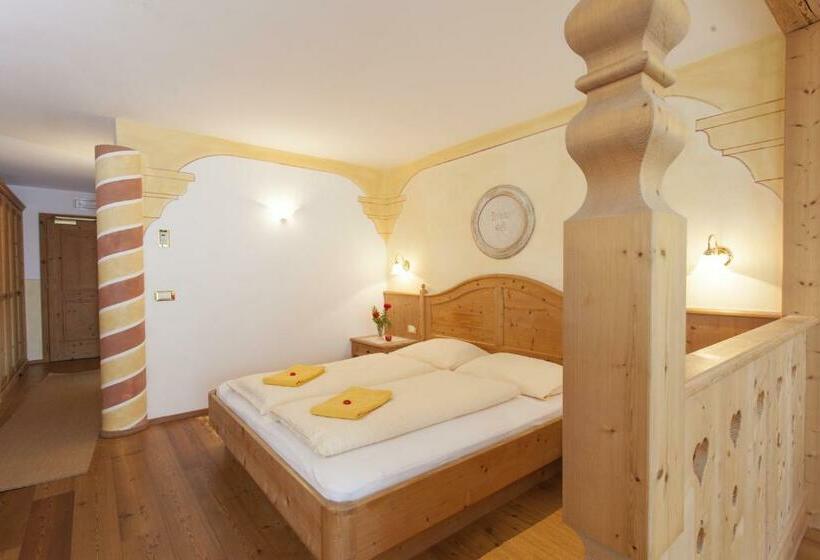 Номер Superior с Балконом, Landhotel Tharerwirt