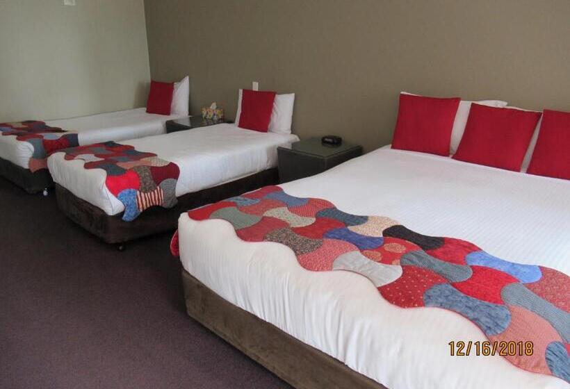패밀리 스위트, Moruya Motel