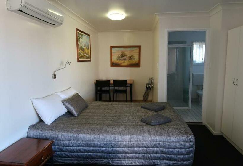 Семейный Номер, Charleville Waltzing Matilda Motor Inn