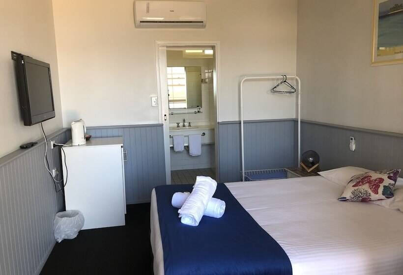 Номер Стандарт Двуспальная Кровать, Squid S Ink Motel