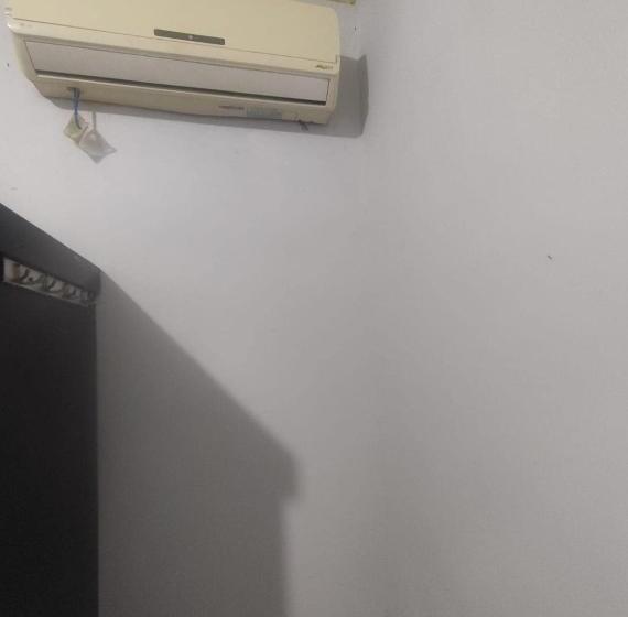 Номер Superior Одноместный, Spot On 93853 Budi Residence 2