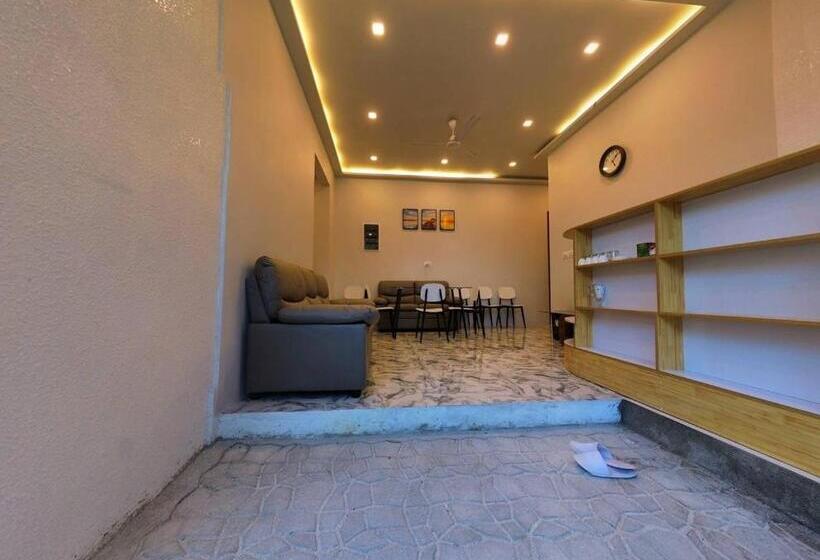 اتاق سوپریور, Picturesque Luxury Hotel Close To Beach