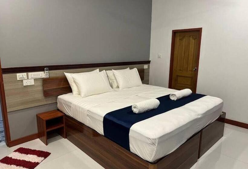 اتاق لوکس, Picturesque Luxury Hotel Close To Beach