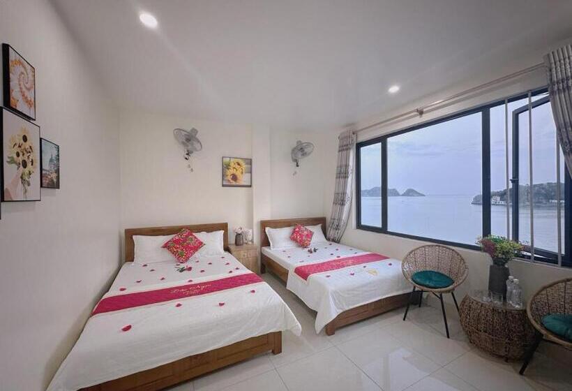 اتاق استاندارد با چشم‌انداز دریا, Gem Hostel
