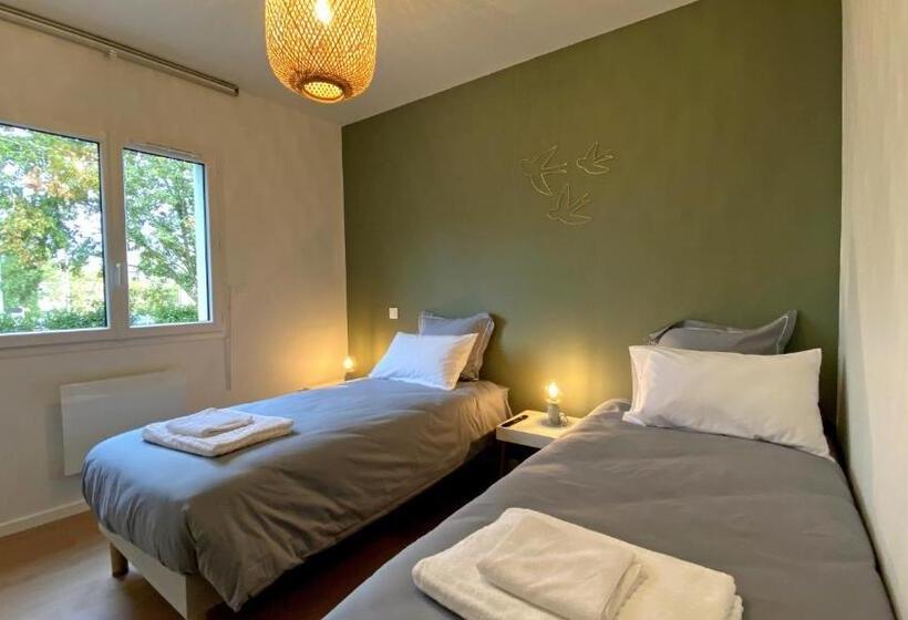 Люкс 2 Спальни, Breakislebed Chambres Ou Suites Dans Maison
