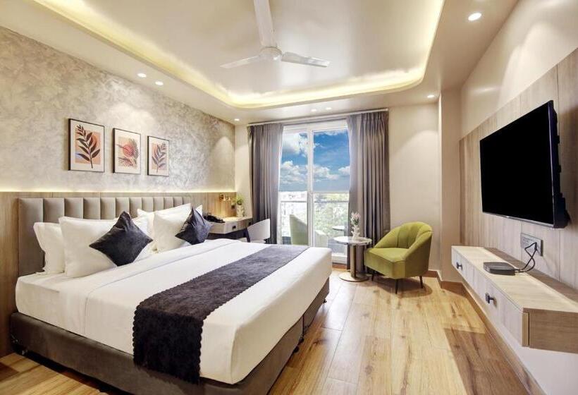 Номер Deluxe с Балконом, Saltstayz Sage   Near Golf Course Road