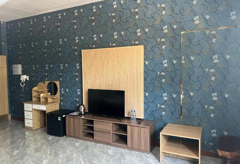 اتاق خانوادگی, Thành Phố Mới