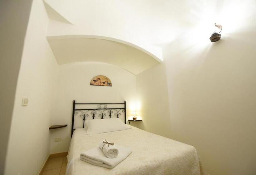 Quarto Estandar, Antica Aia B&b