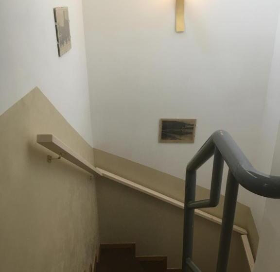 آپارتمان 3 خوابه, B&b Eden