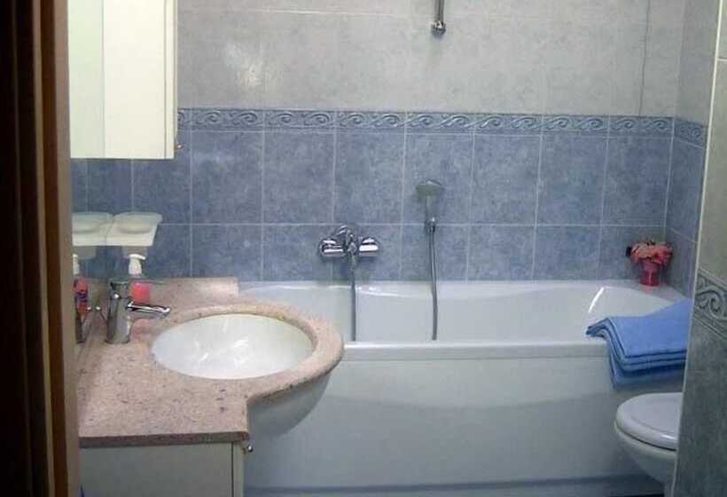이코노미 룸, B&b Nido Delle Aquile