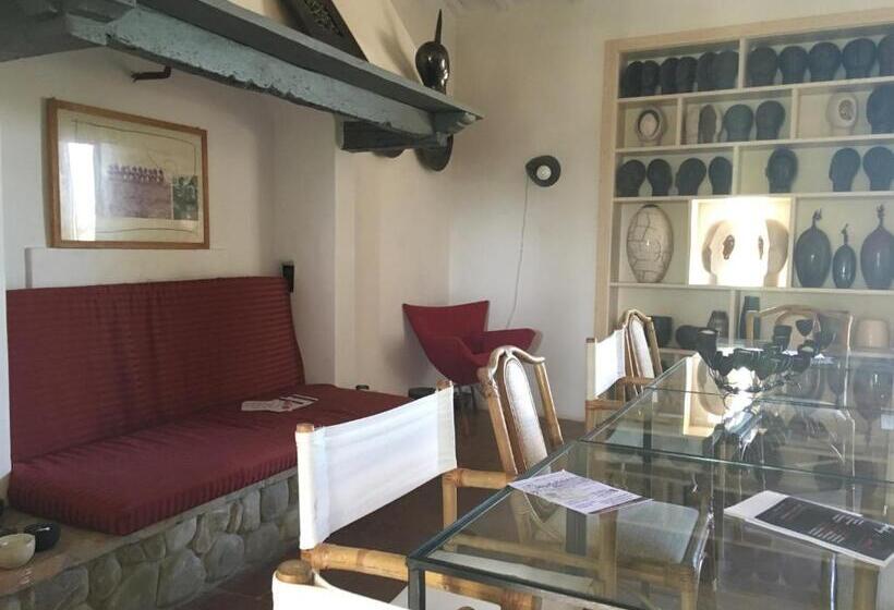 Студия Стандарт, La Fratta Art  House