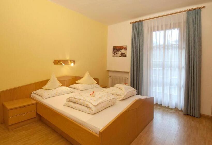 Номер Стандарт с Террасой, Residence Winklgut