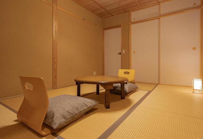 Номер Стандарт Трехместный, Saju Kyoto 茶住 京都