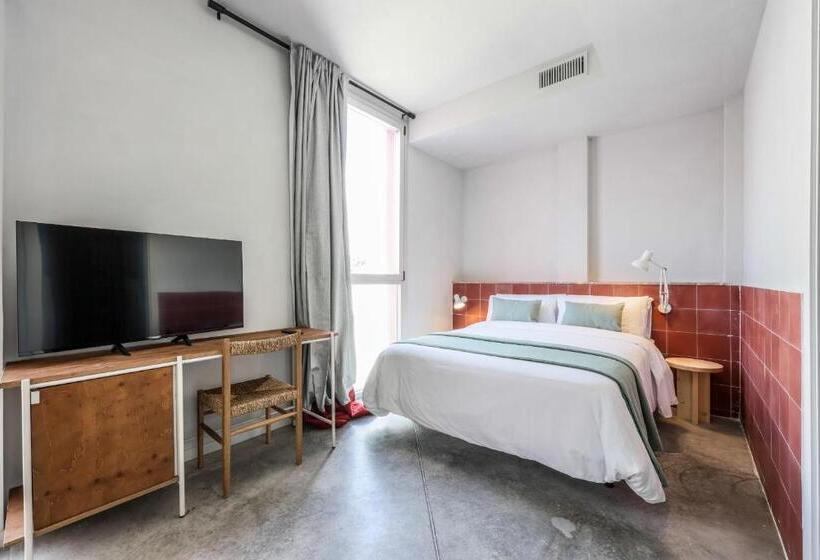 اتاق لوکس, Madrid Live Coworking   Self Service