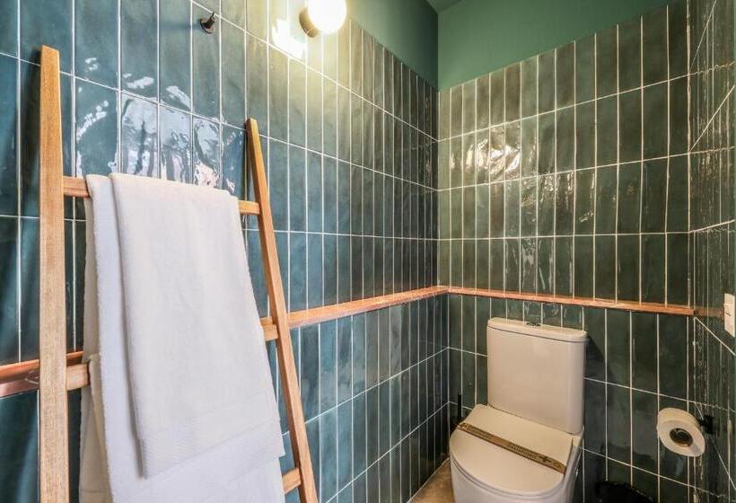 اتاق سوپریور, Madrid Live Coworking   Self Service