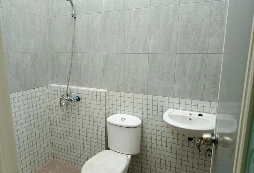 Номер Стандарт, Bebek Kuning Residence