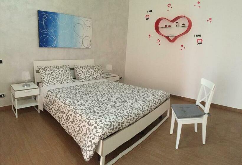 Полулюкс с Балконом, La Rosa Blu 2