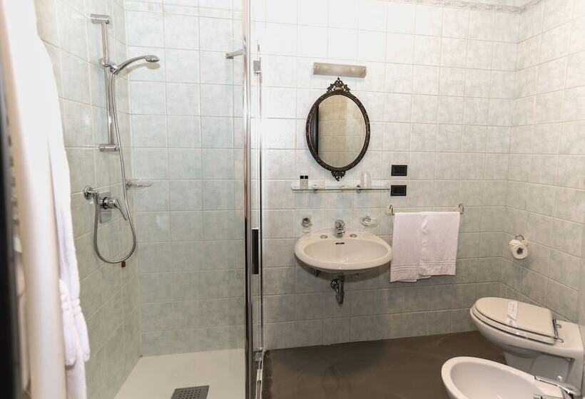 Quarto Estandar, Mignon