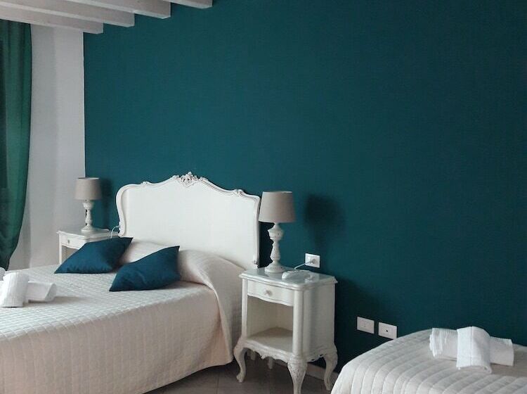 غرفة ديلوكس رباعية, Le Rêve   Lake View Rooms