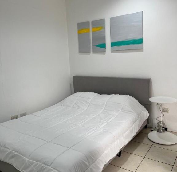 غرفة قياسية حمام مشترك, Sjo Oasis Hostel